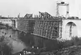 Construction de l'arc vers 1928.