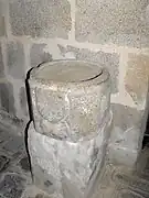 Mesure à grains devenue un bénitier.