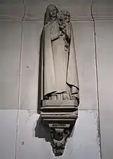 Statue de sainte Thérèse de Lisieux.