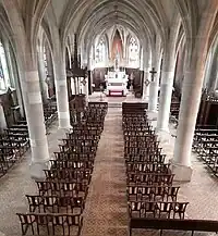 Nef-halle de l'église Sainte-Lucie.