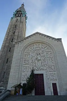 Image illustrative de l’article Église du Sacré-Cœur de Gentilly