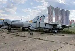 un Mig-23,