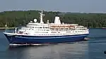 Photographie en couleurs du navire de croisière Funchal à Tallinn en août 2014.