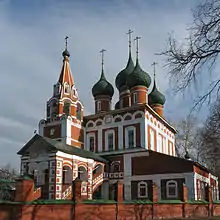 Église de l’Archange-Mikhaïl (de 1682).