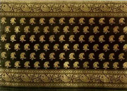Brocart de soie (Zari) de Bénarès, début du XXe siècle (Honolulu Academy of Arts).