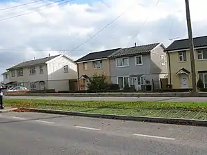 Préfabriqués Laing Easi-Form à Swindon. Construit dans l'après-guerre, ce type de logement d'urgence devait rester temporaire.