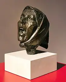 Tête de Montserrat criant, (~1942), Bronze, Museu Nacional d'Art de Catalunya