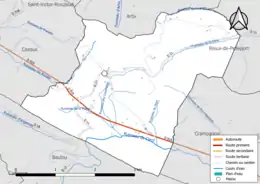 Carte en couleur présentant le réseau hydrographique de la commune