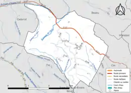 Carte en couleur présentant le réseau hydrographique de la commune