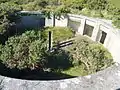Vestiges de la tourelle d'un canon allemand près de la batterie de Cornouaille