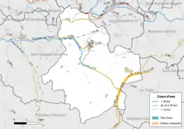 Carte en couleur présentant le réseau hydrographique de la commune