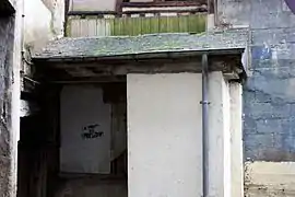 Construction sur cour avec prescription de destruction dans le cadre du PSMV de 2013 au 13, rue Saint-Georges (Rennes).