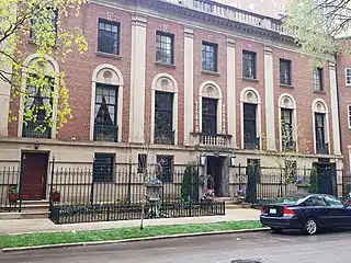 No 1355 : maison de style georgien (1914).