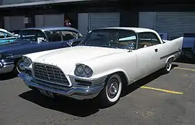 Chrysler 300 (lettrées)