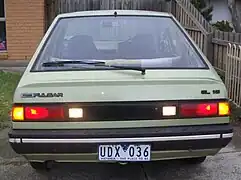 Nissan Pulsar N12 5 portes de 1985-1987 (Australie)