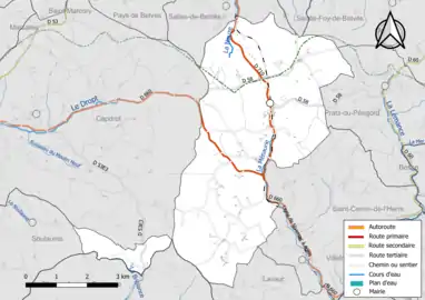 Carte en couleur présentant le réseau hydrographique de la commune