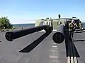 Une tourelle avec des canons jumeaux de 305 mm à Kuivasaari, Finlande, achevée en 1935.