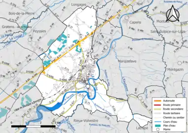 Carte en couleur présentant le réseau hydrographique de la commune