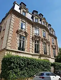 No 4, rue de Chanaleilles, Paris.