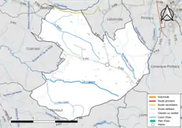 Carte en couleur présentant le réseau hydrographique de la commune