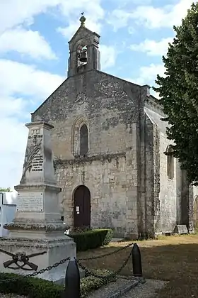 L'église Saint-Julien, l'entrée et la cloche .