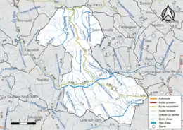 Carte en couleur présentant le réseau hydrographique de la commune