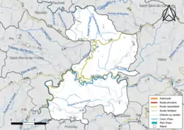 Carte en couleur présentant le réseau hydrographique de la commune