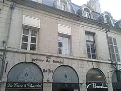 Au Prince de Condé Duthu, rue de la liberté.