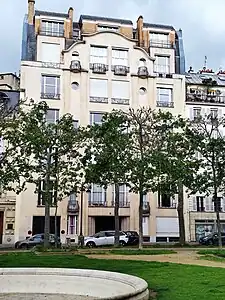 Nos 8-10, avenue de Breteuil (1935).