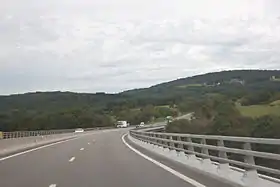 Tablier sud du viaduc de Poncin.