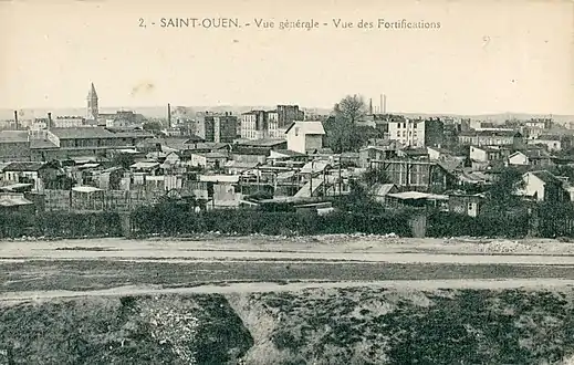 Saint-Ouen, vue des fortifs de Paris au début du XXe siècle.