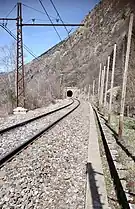 Accès supérieur du tunnel (vue frontale), sur la commune de Mérens-les-Vals.