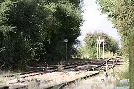 Aiguille de Patay : Châteaudun à gauche, Chartres à droite.