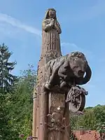 Puits Sainte-Richarde (1513).