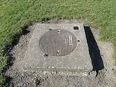 La tête de puits matérialisée Sainte-Barbe.