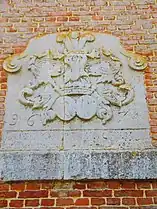 Armoiries de la famille d'Hemricourt dans la grange de la ferme de Seron, 1674