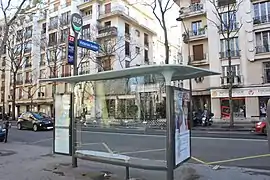 Abribus « nouvelle génération » conçu par JCDecaux.