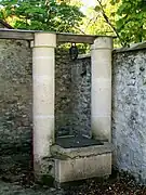 Puits de la rue Louis-Blanchet.