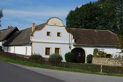 Architecture rurale d'inspiration baroque.