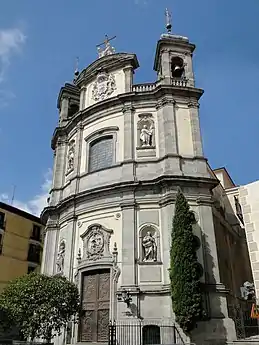 Façade de la basilique de San Miguel