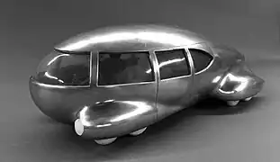 Model of "teardrop" car designed by Norman Bel Geddes.