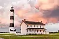 Le phare de Bodie Island avec sa maison. Aout 2019.