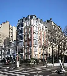 10, avenue Ingres/35, boulevard Suchet (1897).
