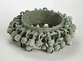 Bracelet avec moult grelots en alliage de cuivre