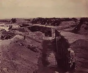 Intérieur de la redoute des Hautes-Bruyères