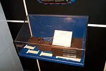 Prototype de l'Odyssey, dans une vitrine