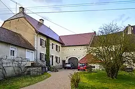 Ancienne ferme du début du 19e siècle.