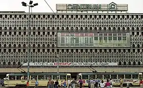 Grand magasin Centrum à Magdebourg, 1991.