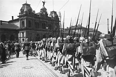 place de la gare centrale
