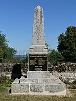 Le monument aux morts.